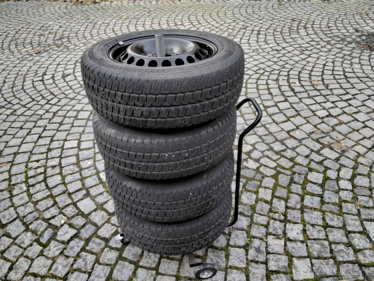 Zimní pneumatiky VW Transporter T5, T6 - 5