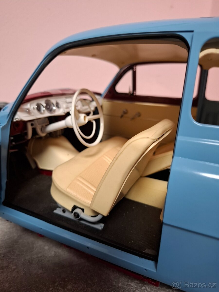 Škoda Octavia 1:8 Deagostini - 5