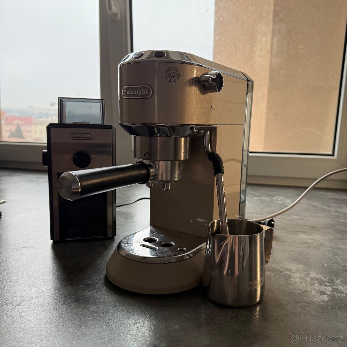 Pákový kávovar De’Longhi Arte + mlýnek De’Longhi – kompletní - 5