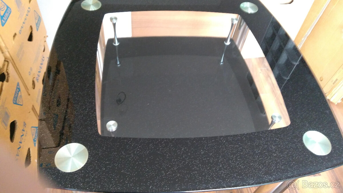 Skleněný stůl - 5