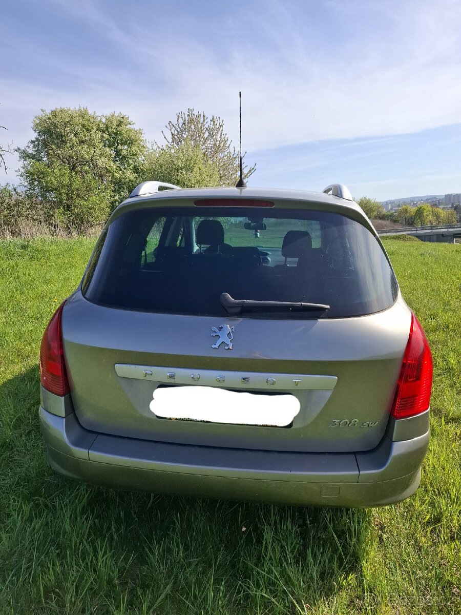 Peugeot 308 SW - 5