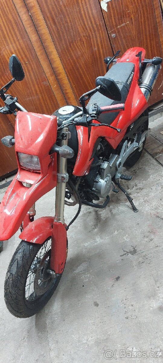 Honda FMX 650 motard