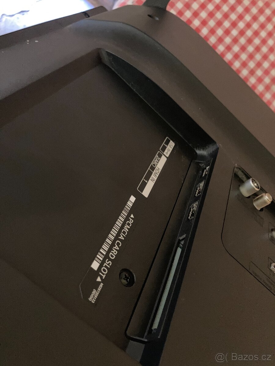 4K UHD LED Smart Televize LG 49UN7100 - 123 cm - Wifi - T2 - 5