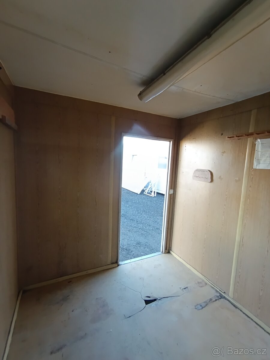 Malý kancelářský/obytný kontejner ZOLTÁN 10Ft - 5