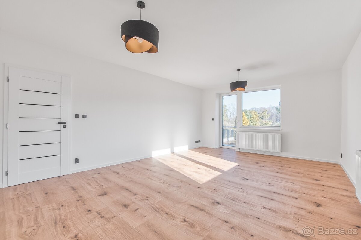 Prodej prostorného bytu 3+1 v Ostravici s pozemkem 950 m2 - 5