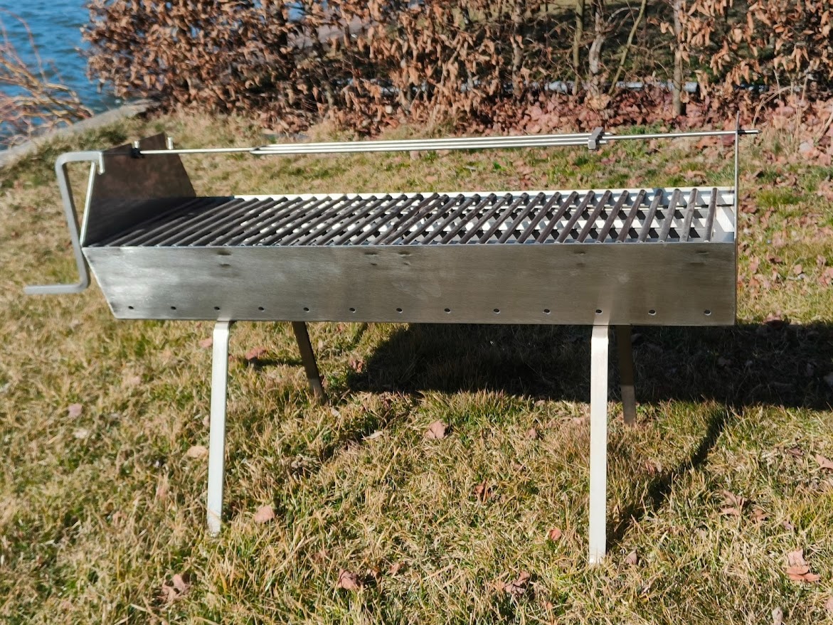 Ručně vyrobený nerezový gril MORAVA - 5