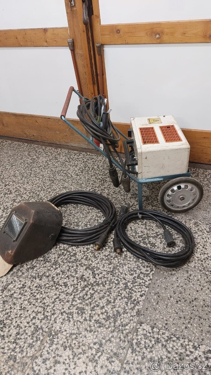 Svářečka / svářecí transformátor - 5