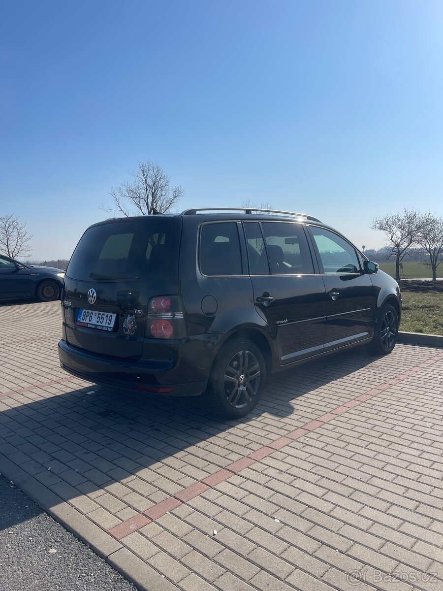 VW Touran 2009 automat - 5