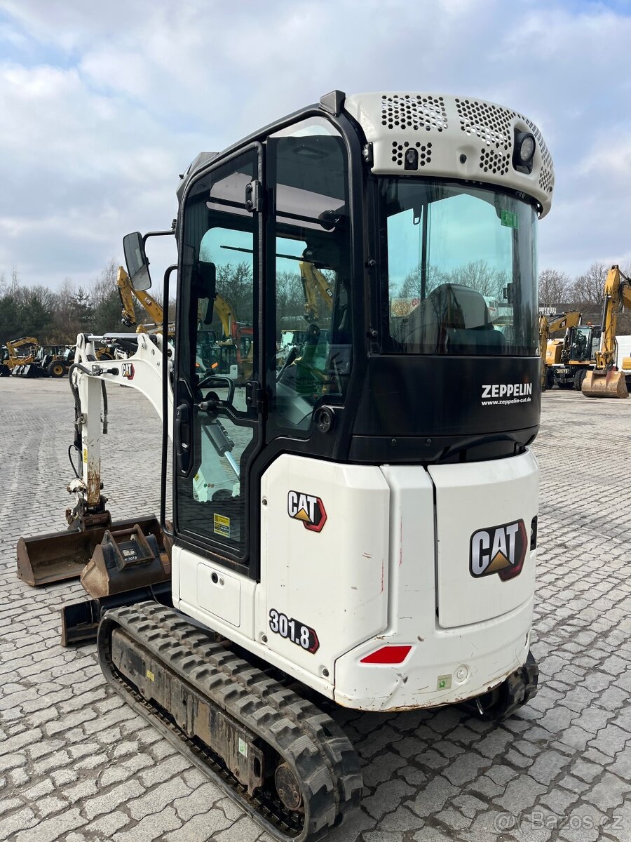 Caterpillar CAT 301.8 - 5