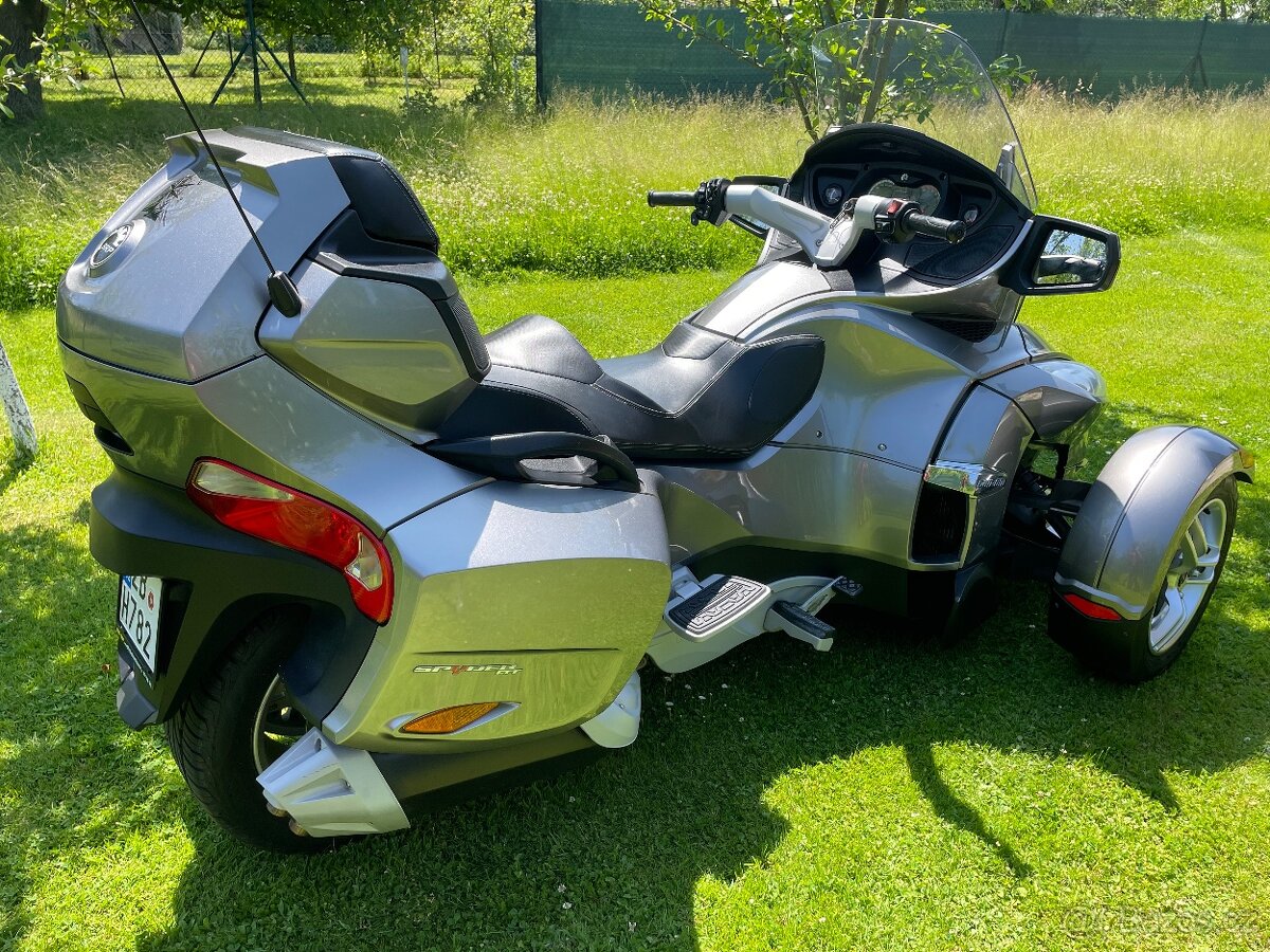 Can-Am Spyder 990 RT - 5