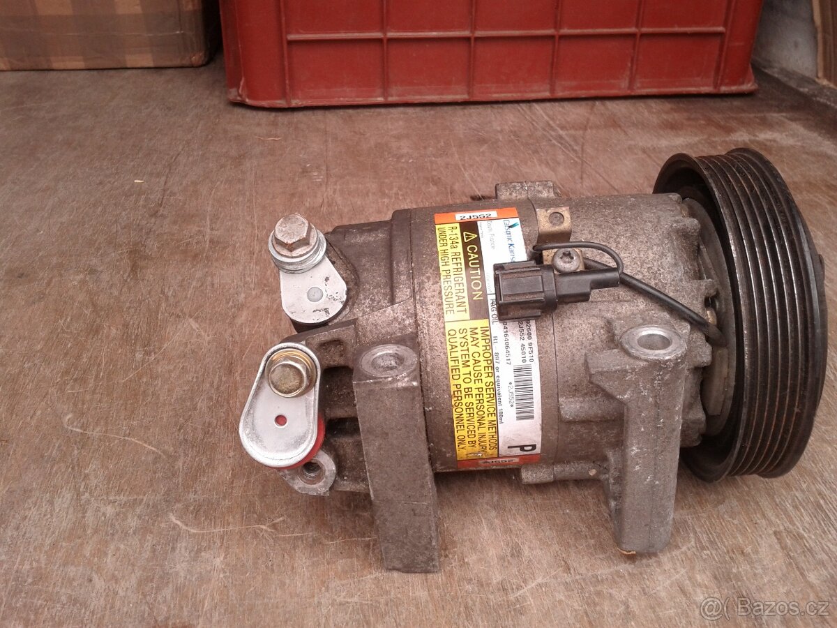 Nissan almera N 16 1,5 16v  72 kw najeto 38000 km - 5
