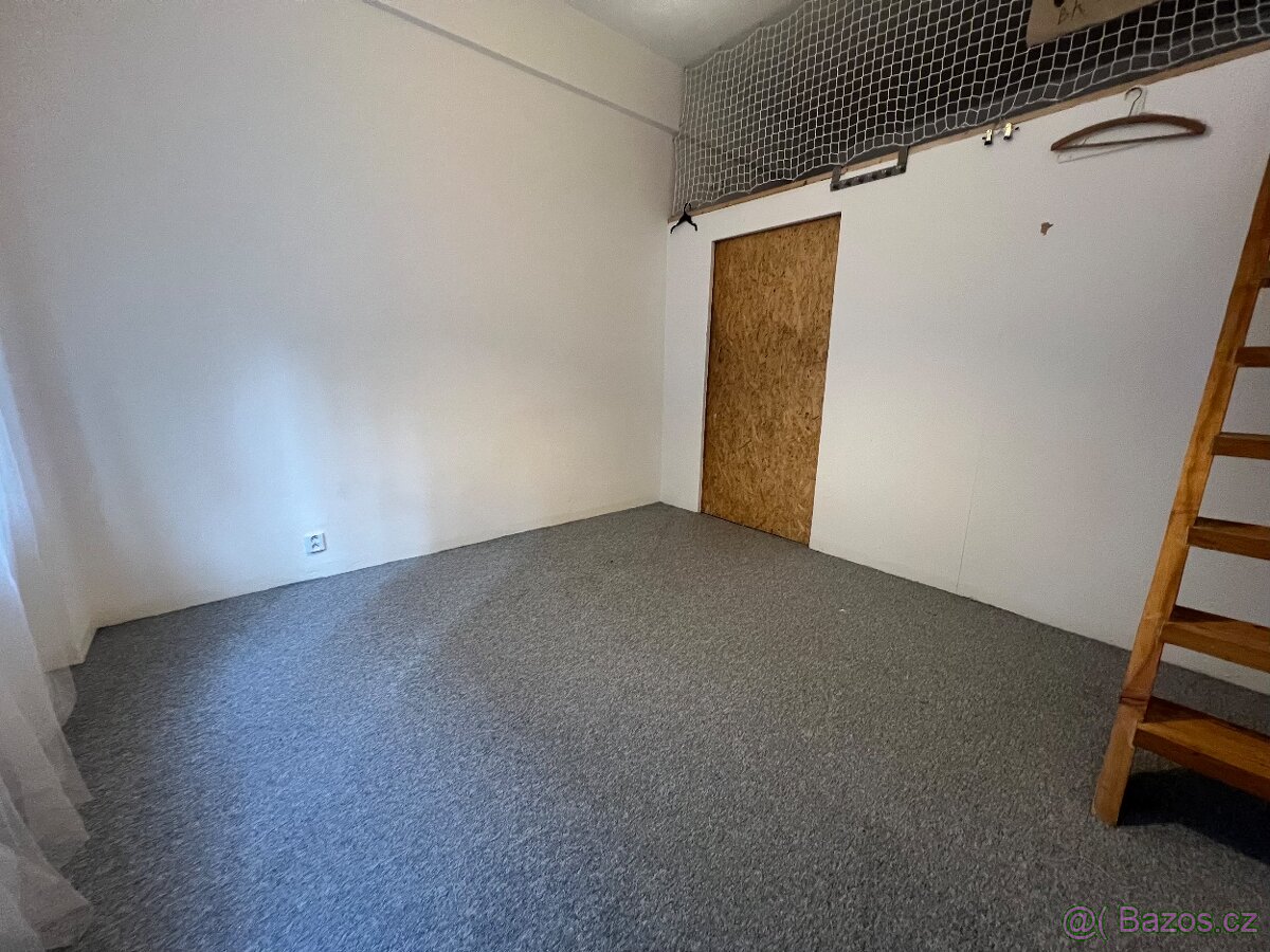 2+kk na Letné, Veverkova - 5