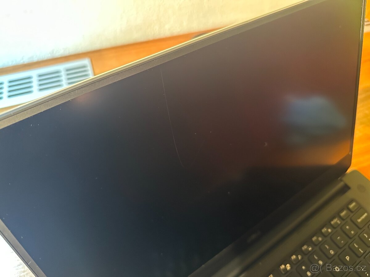 💻 Dell XPS 15 9560 – i7 / 16 GB RAM / SSD / Full HD - 5