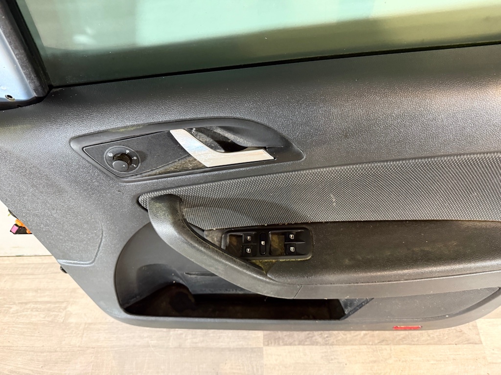 ŠKODA YETI - 5L - 2009-2012 - dveře PP - 9452 - 5