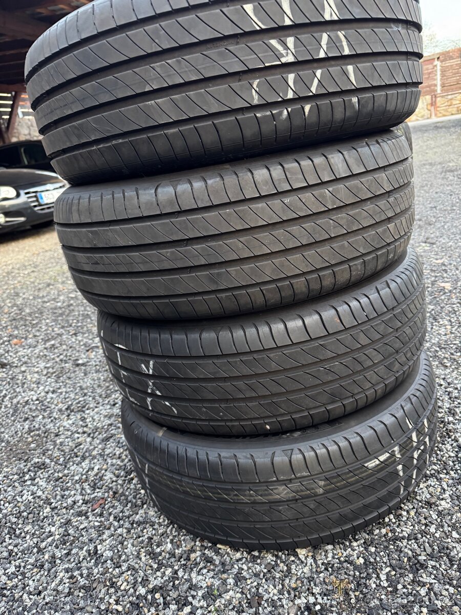 Letní pneu Michelin 205/55R17 6mm top stav - 5