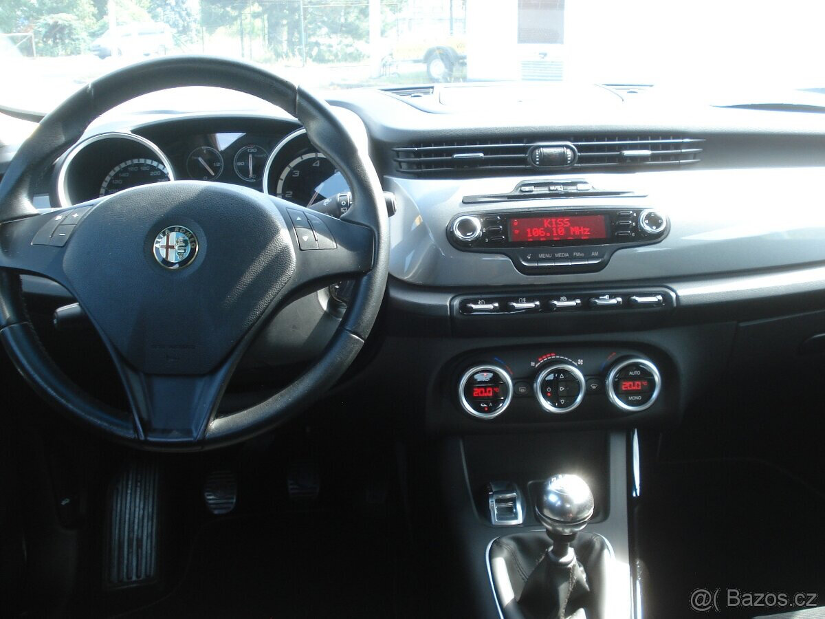 Alfa Romeo Giulietta 2.0 JTD - 5