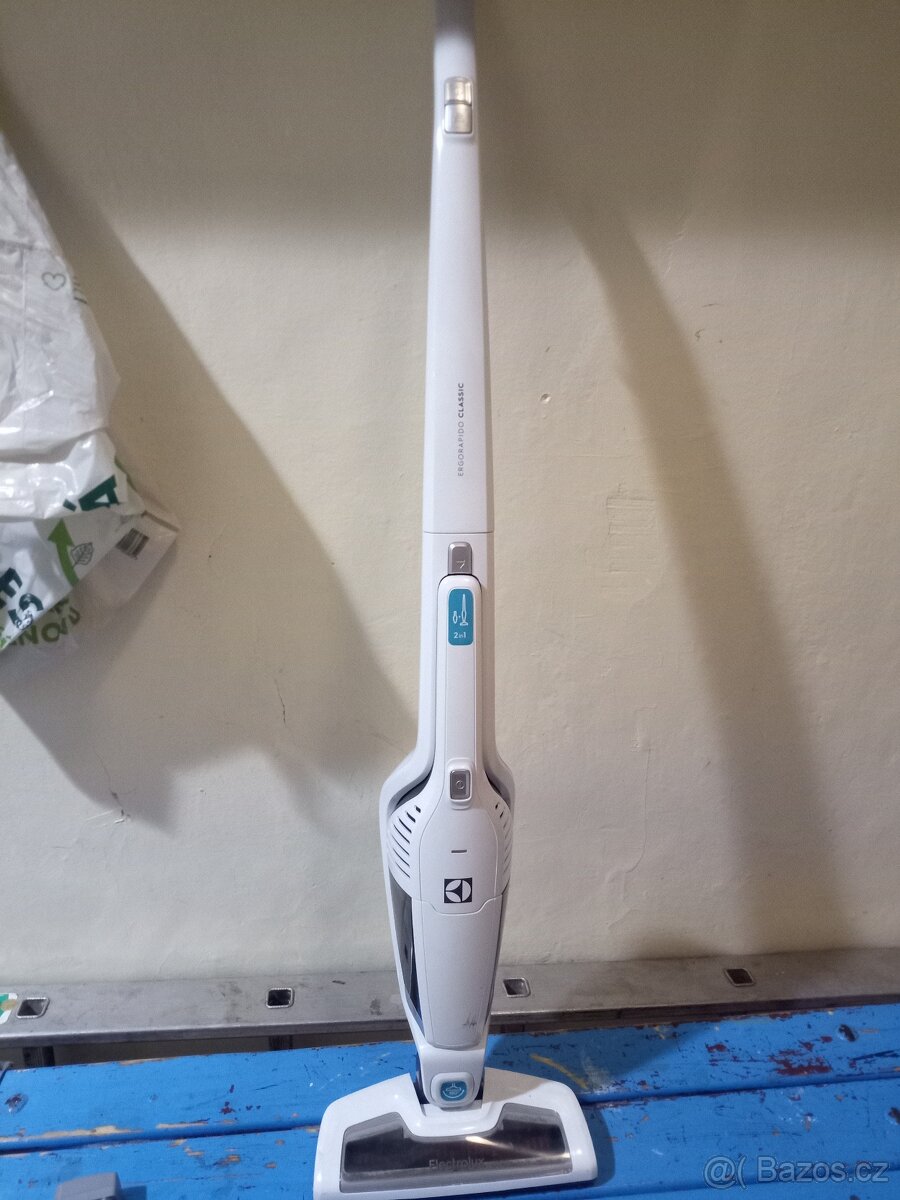 (((. TYČOVÝ VYSAVAČ ELECTROLUX. ))) - 5