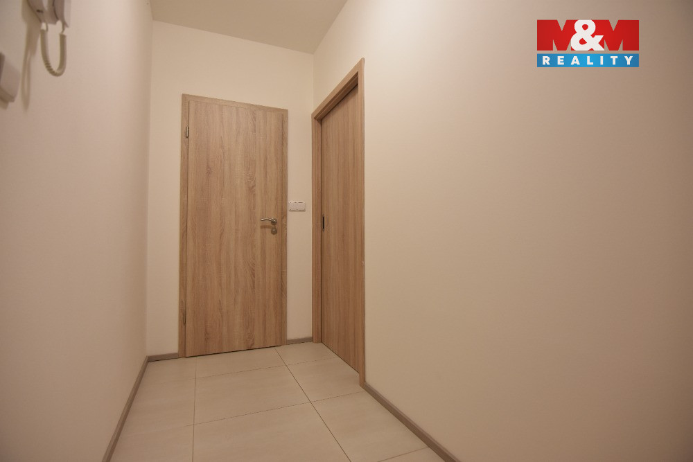 Pronájem bytu 2+kk, 34 m², Lysá nad Labem, ul. Sídliště - 5