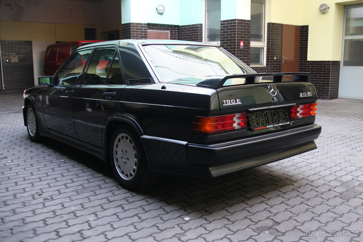 Mercedes-Benz 190 2,5 16V - 5