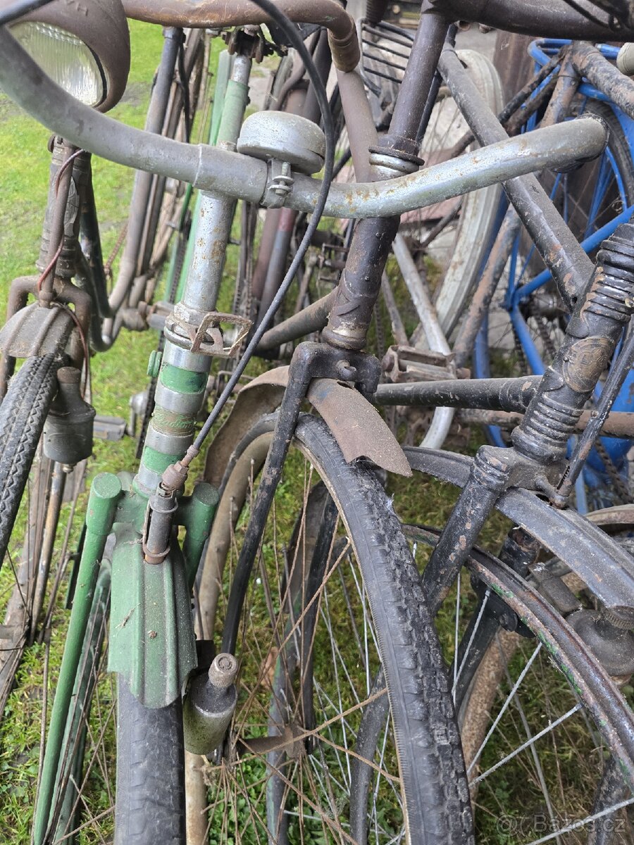 Stará kola - Premier - Stadion - Las - 5