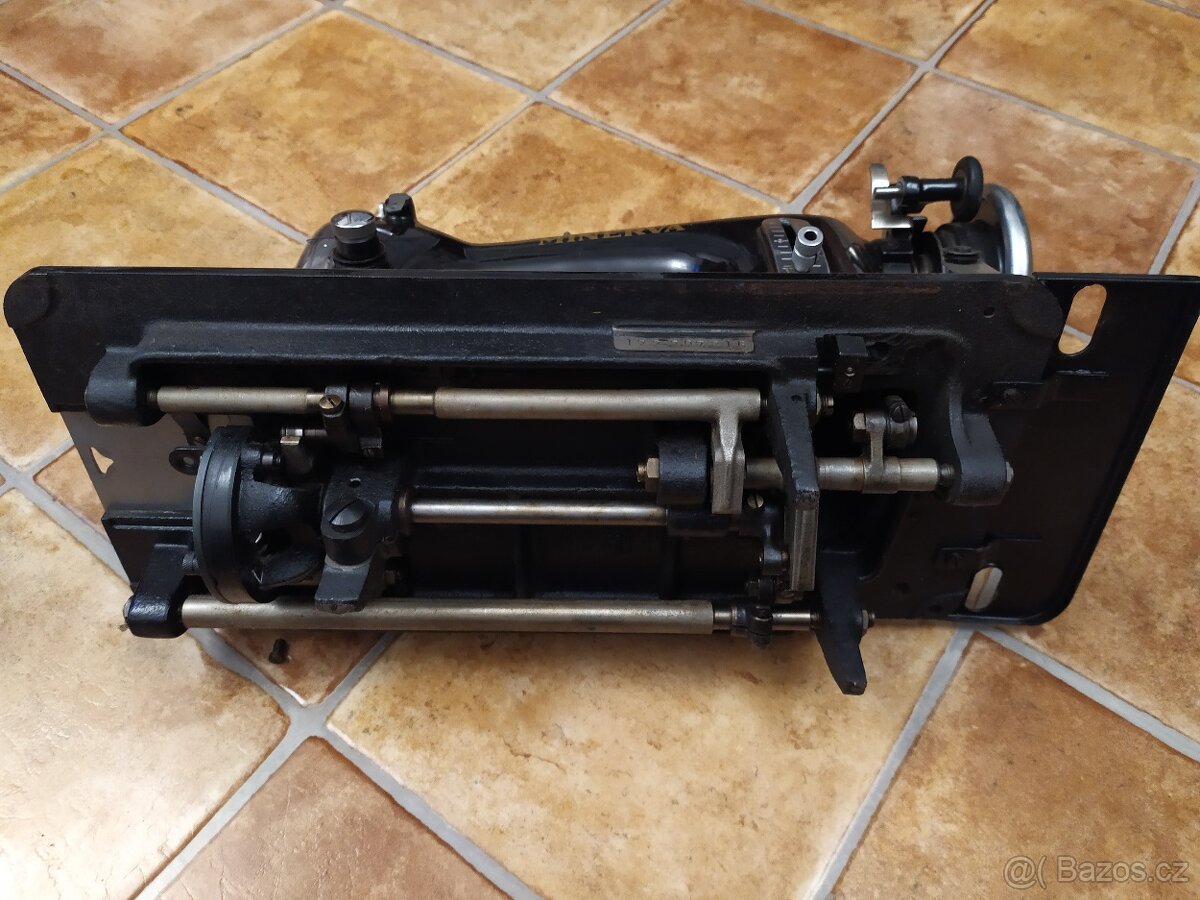 Šicí stroj Minerva - 5