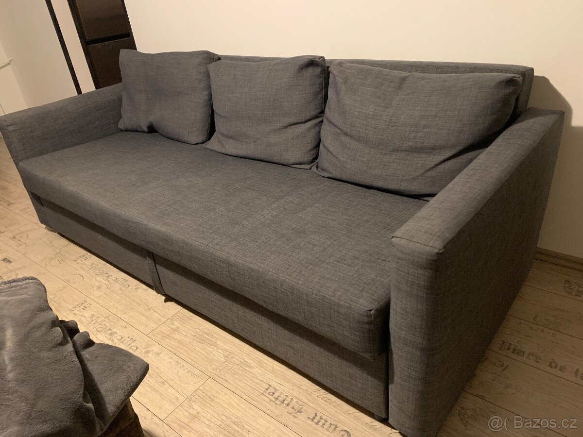 Šedivý gauč - 5