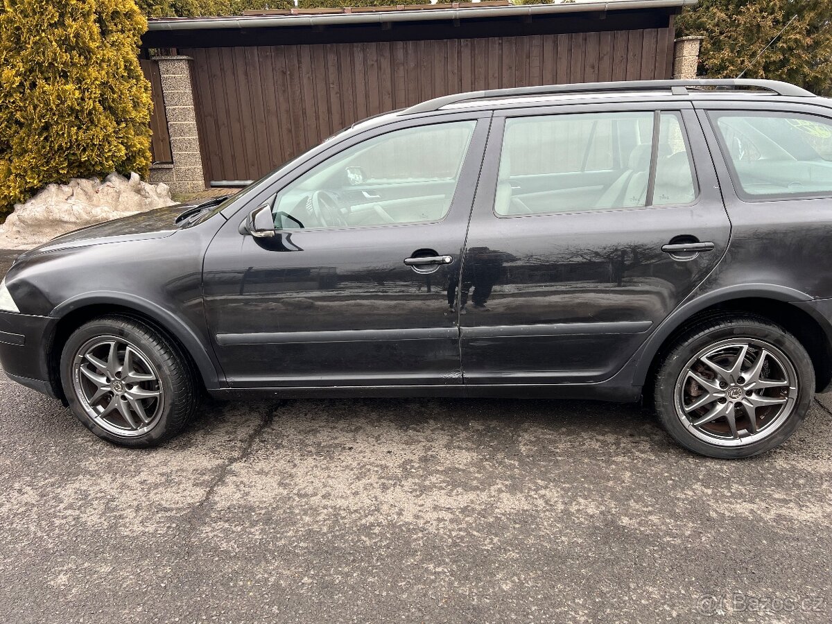 Škoda Octavia II 2.0 FSI 4×4 - 5