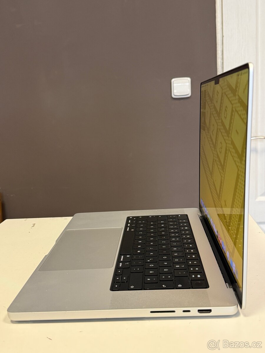 TOP STAV - MacBook PRO 16” M1 PRO - 5
