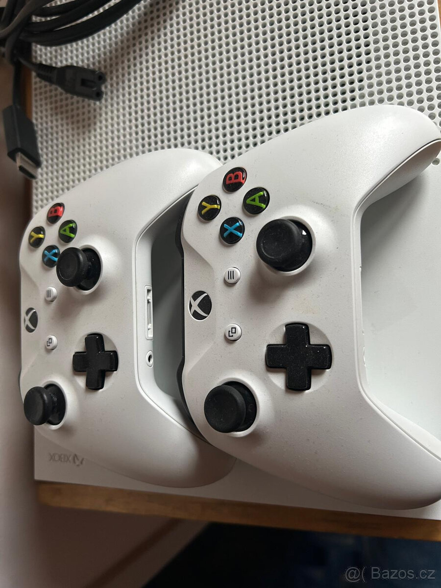 Xbox One S 512 GB - 5