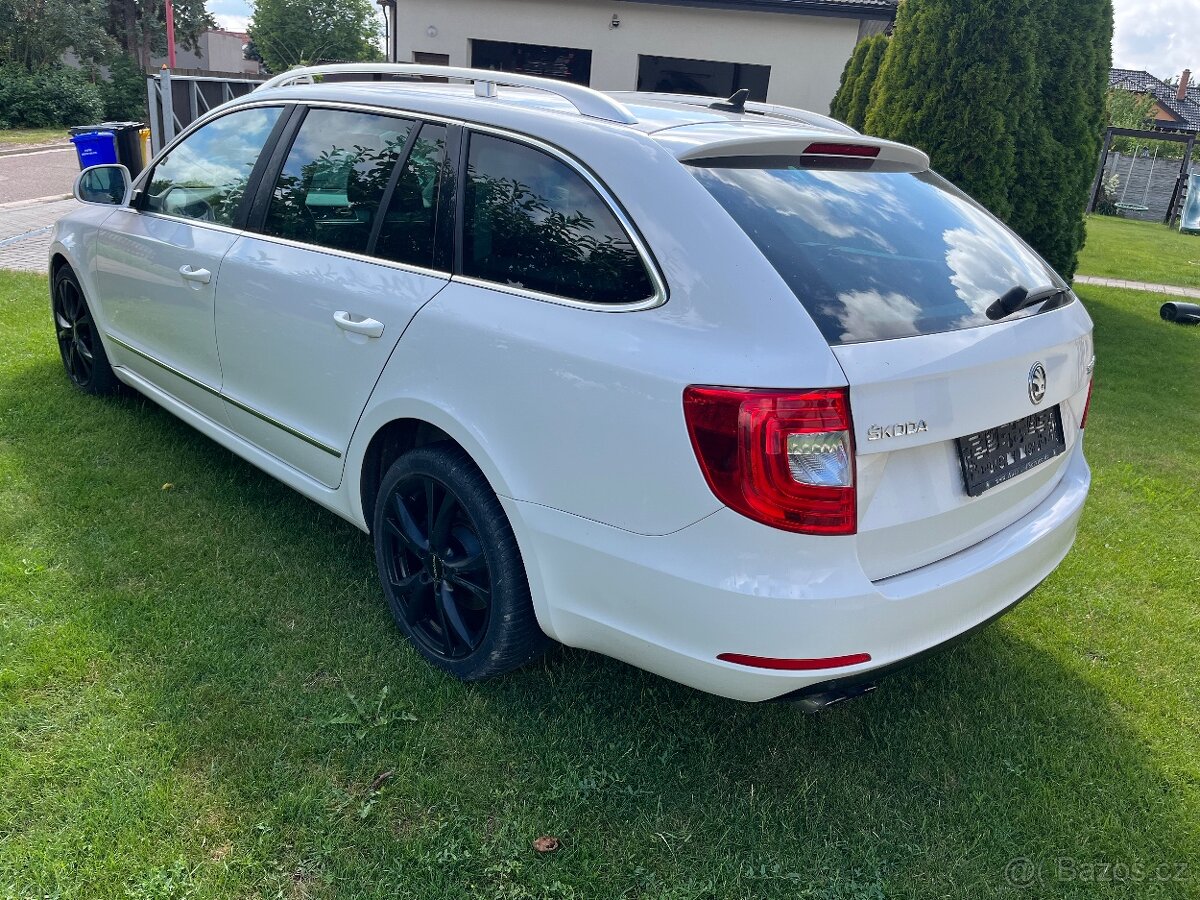 Škoda Superb 2 facelift 2014 125kW DSG Elegance - 5