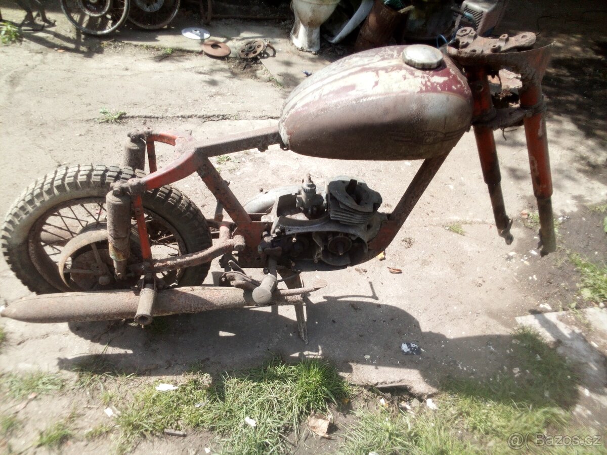 Jawa 250 ČZ 150 - 5