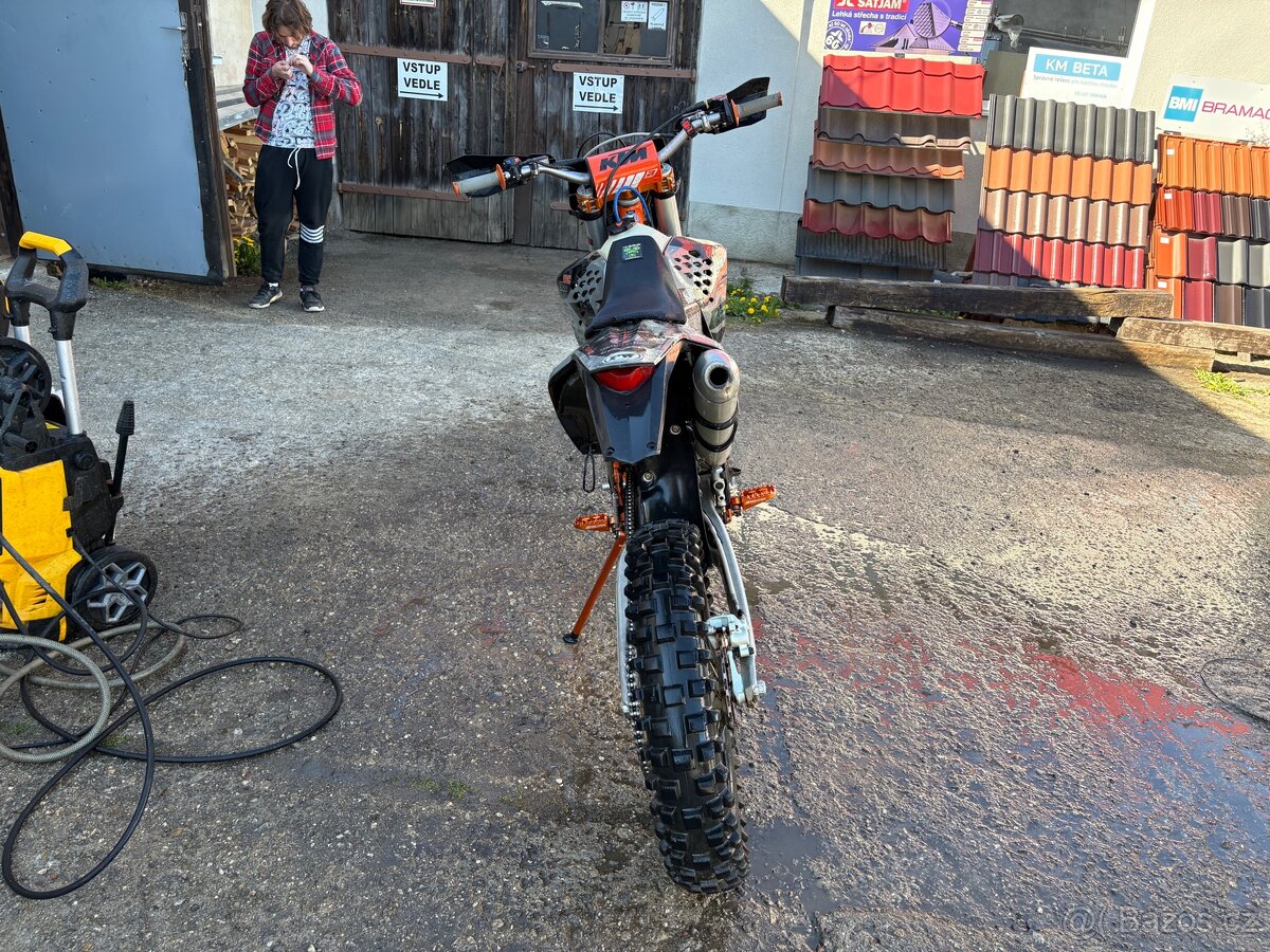 KTM 300 EXC Factory Edition 2011