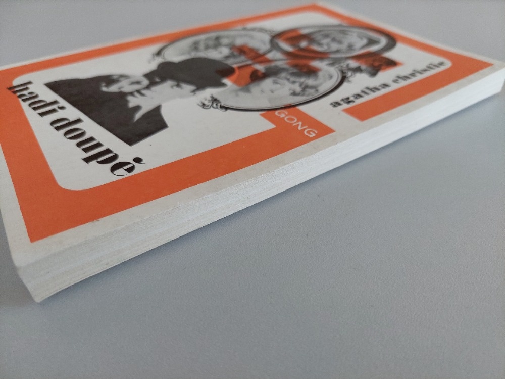 Agatha Christie Christieová - Hadí doupě, detektivka krimi - 5