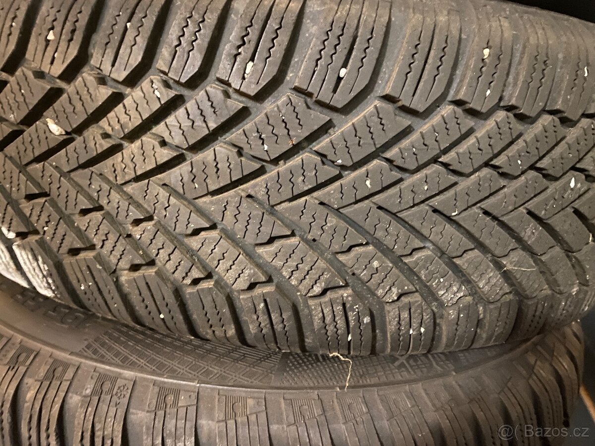 Plechové disky 15” 5x114,3 a zimní pneu 195/65/R15 - 5