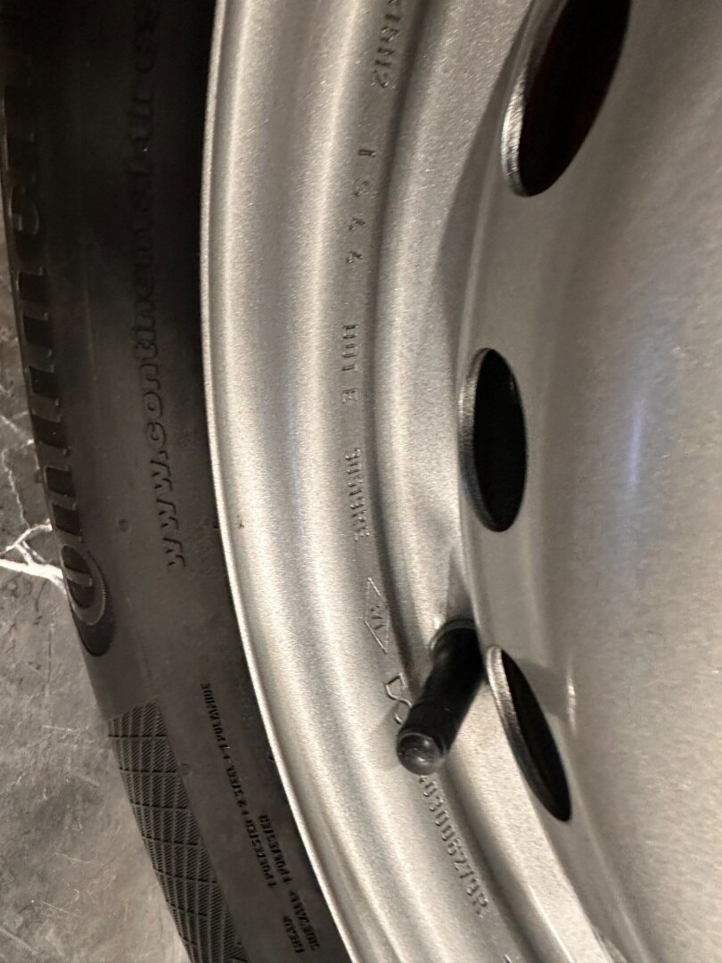 original mercedes 5x108 citan 195/65/15 r15 - 5