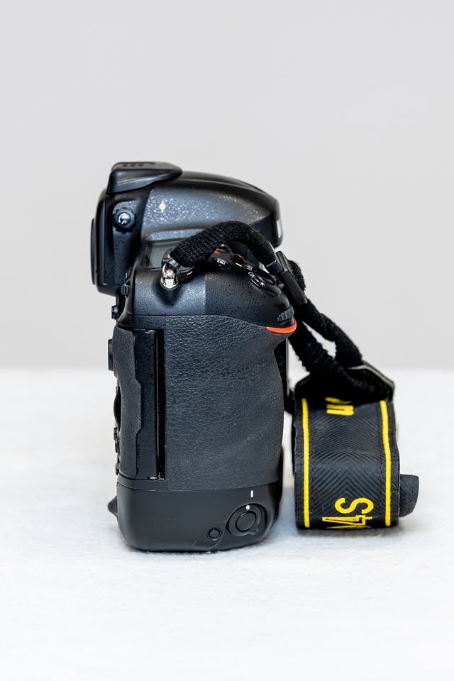 Nikon D4s - 5