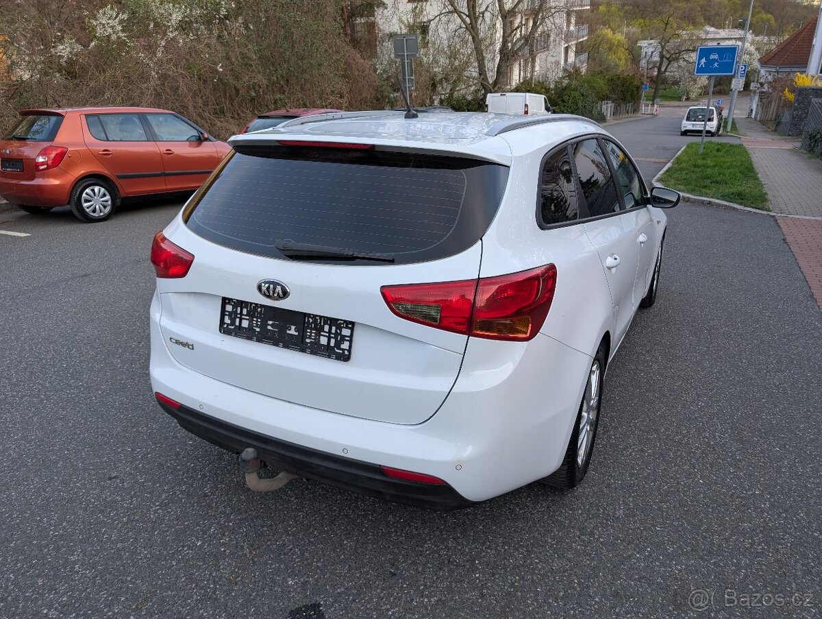 Kia Ceed SW 1.4i 73kw | 2012 - 5
