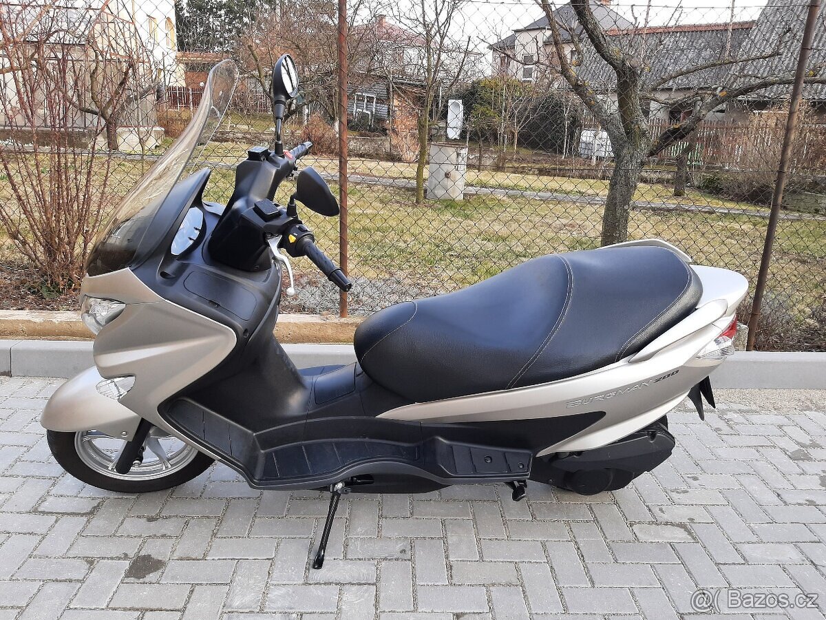 Burgman 200 ABS r.v.2015 - 5