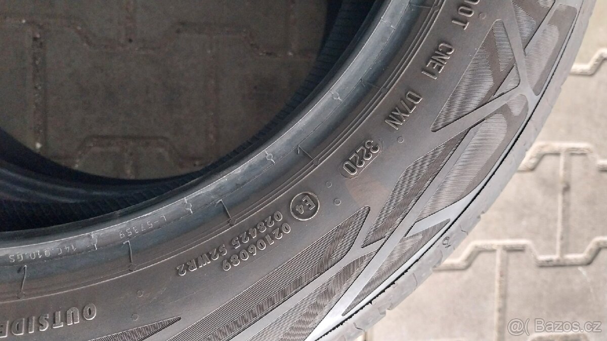 Prodám 2 x letní pneu Continental 205/55/17 - 5