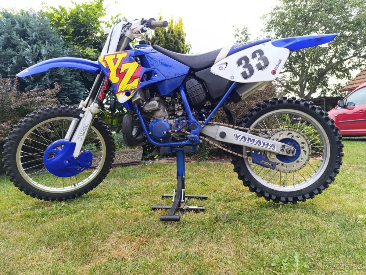 Yamaha YZ 250 - 5