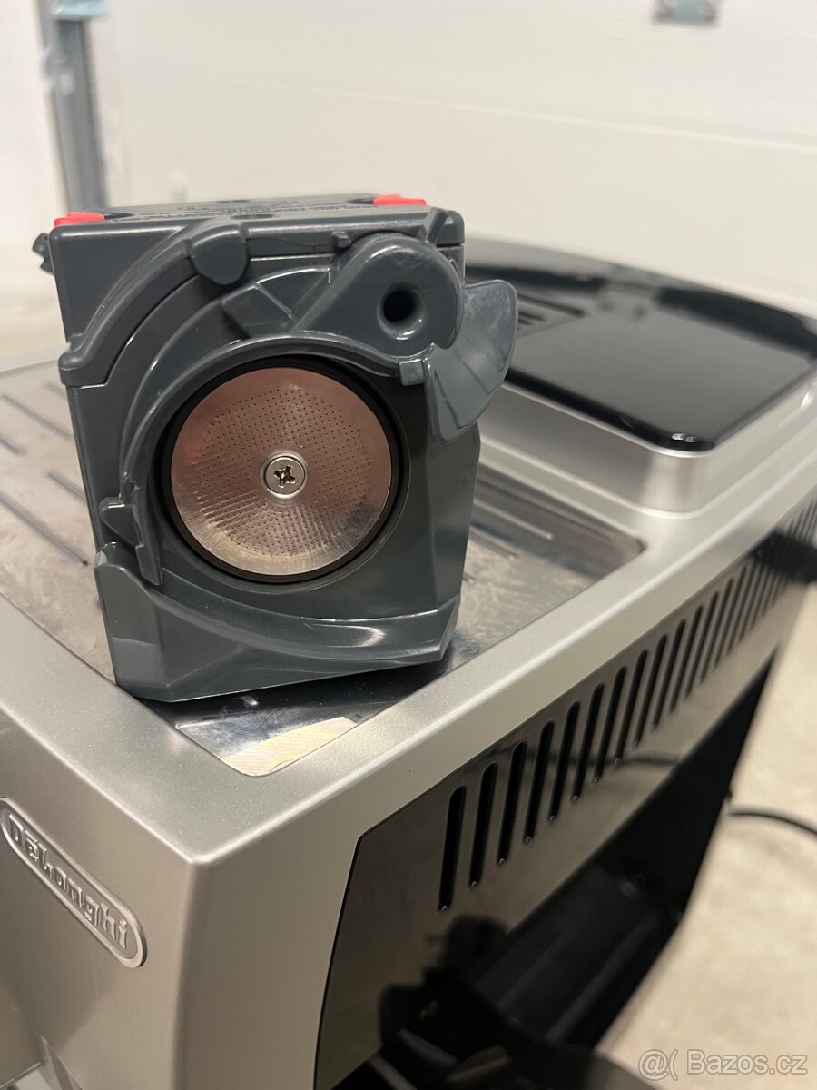 Kávovar DeLonghi ECAM23.120.SB - 5