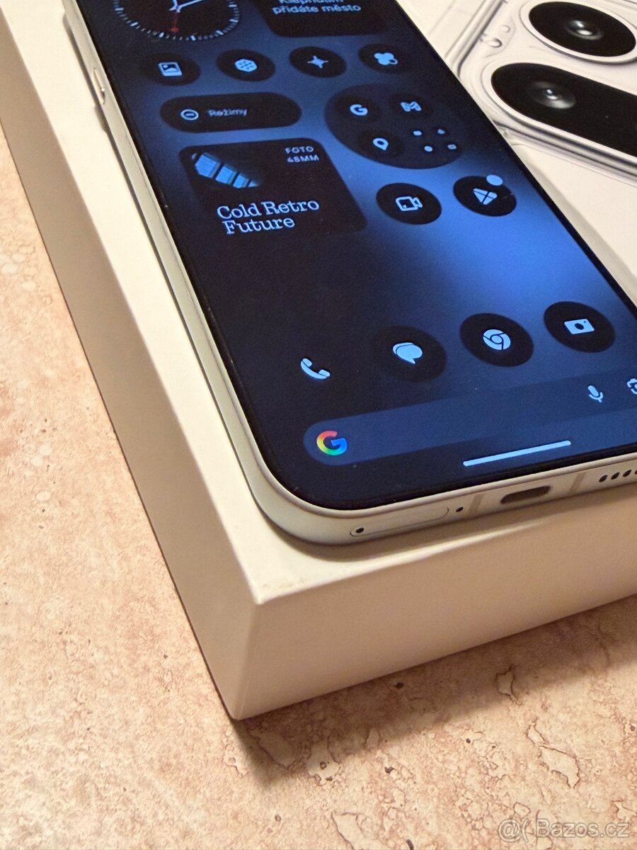 Nothing phone 4(a) Pro - 5