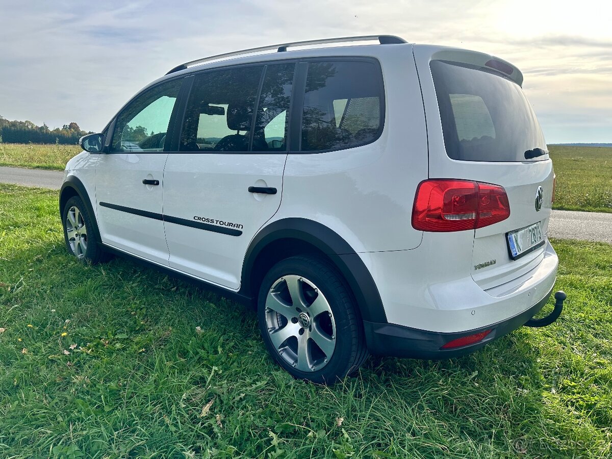 Vw cross touran 2.0 tdi 103kw - 5
