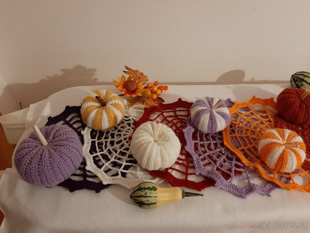 Hačkované dečky a dýně 4. Balikovna 50. Kč - 5