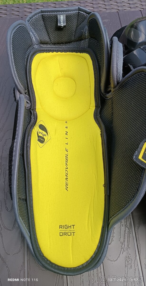 Hokejové holeně Bauer - 5