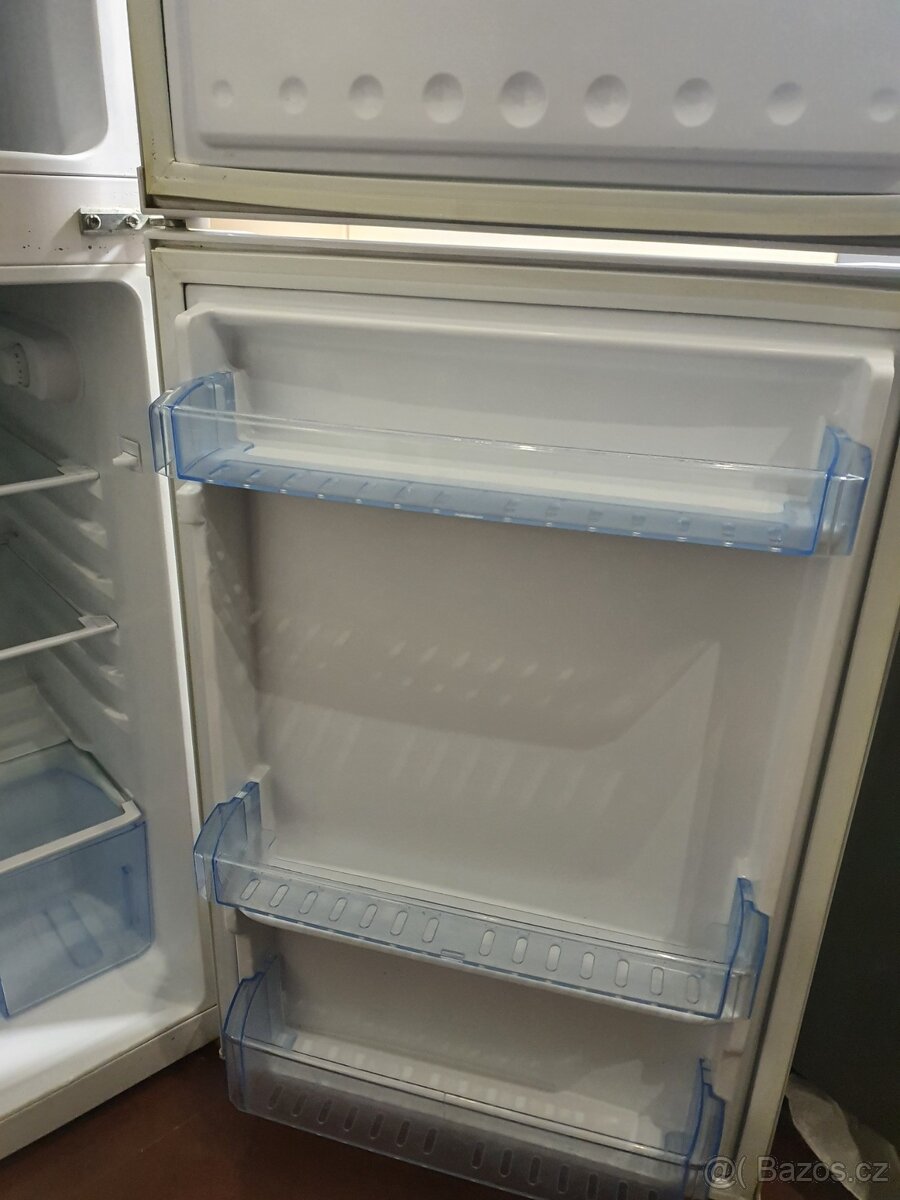 jako NOVÁ A+ lednice s mrazákem BEKO 124cm - 5