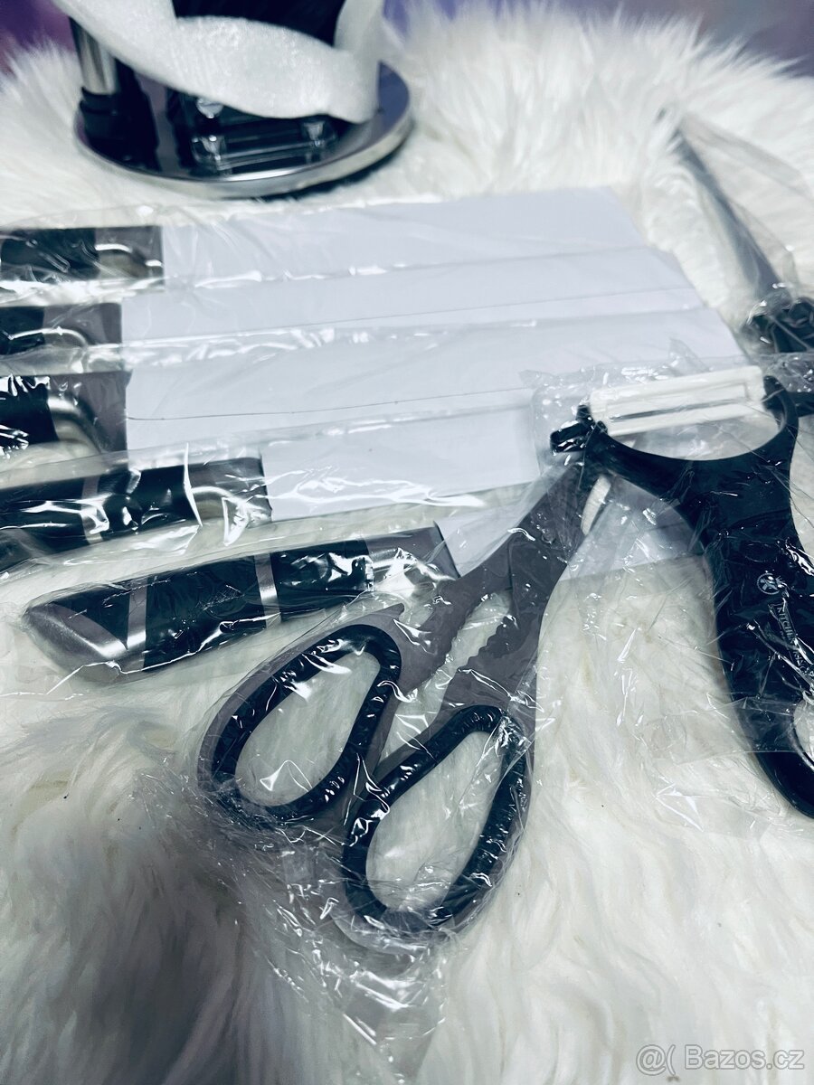 9 dílná sada nožů se stojanem - 5