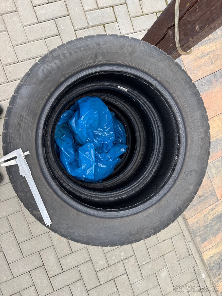 Pneu letní 215/55/17 Continental - 5