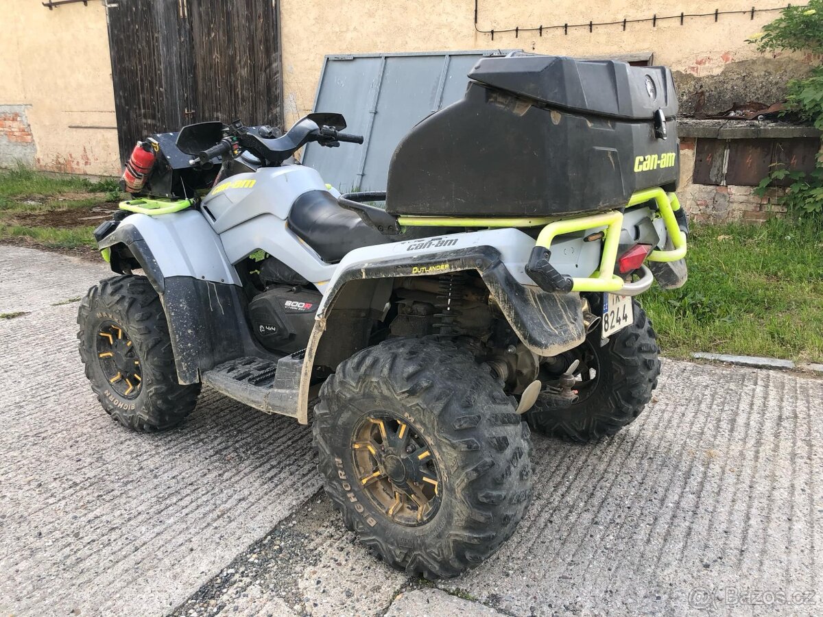 CanAm Outlander 800xt