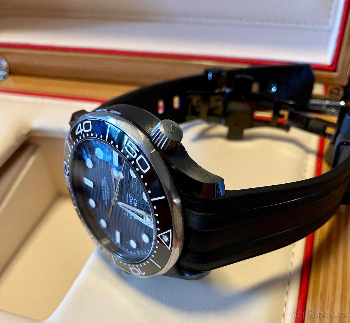 Omega Seamaster Diver 300 M - 5